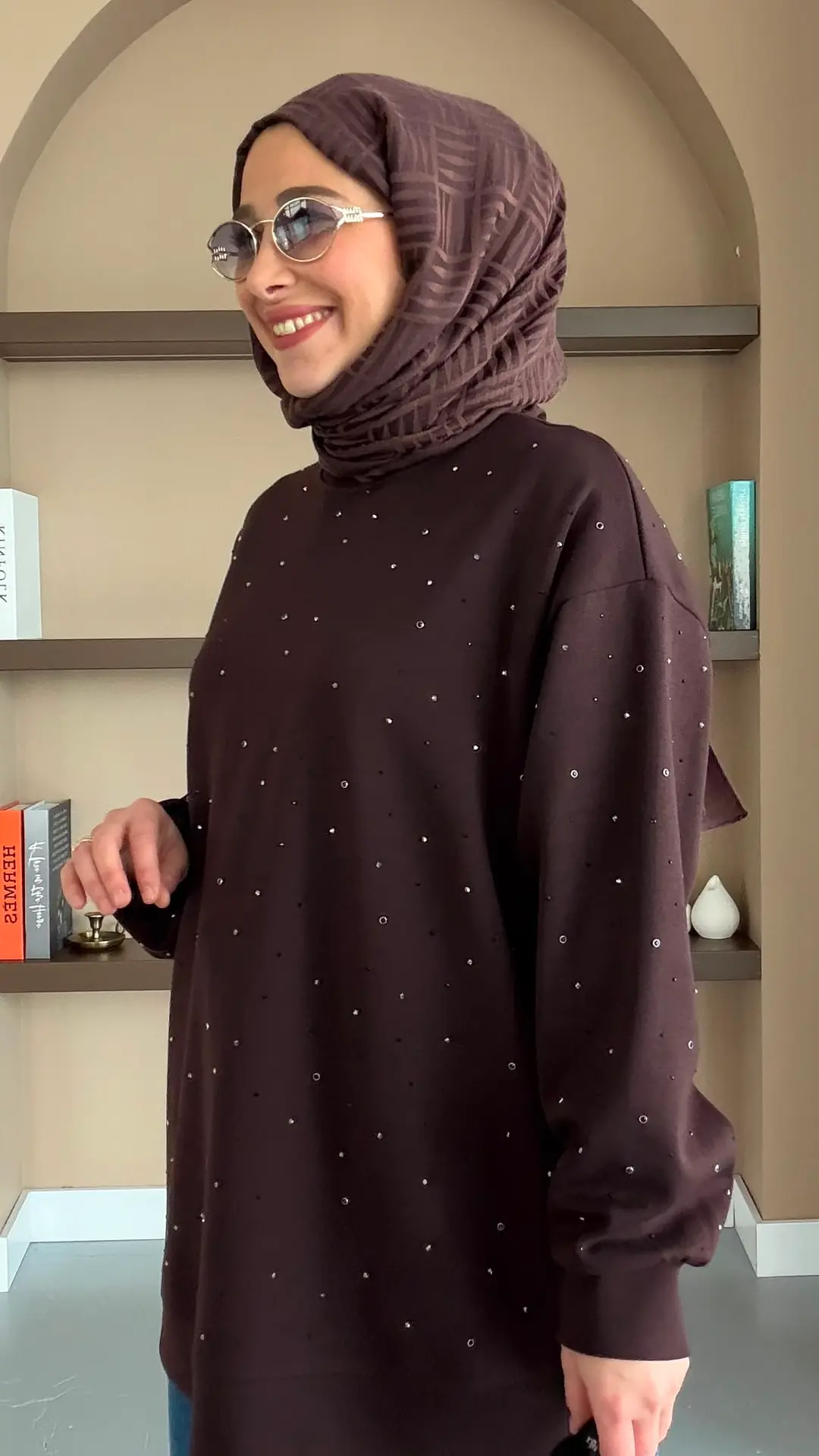 MASAL TAŞ DETAYLI SWEAT - KAHVE