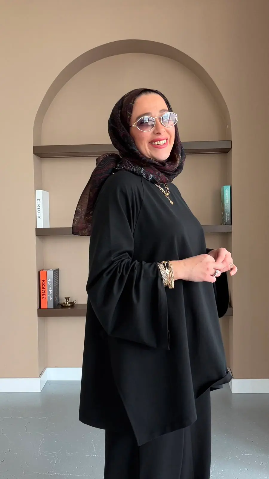 ALEYNA VOLANLI TUNİK - SİYAH