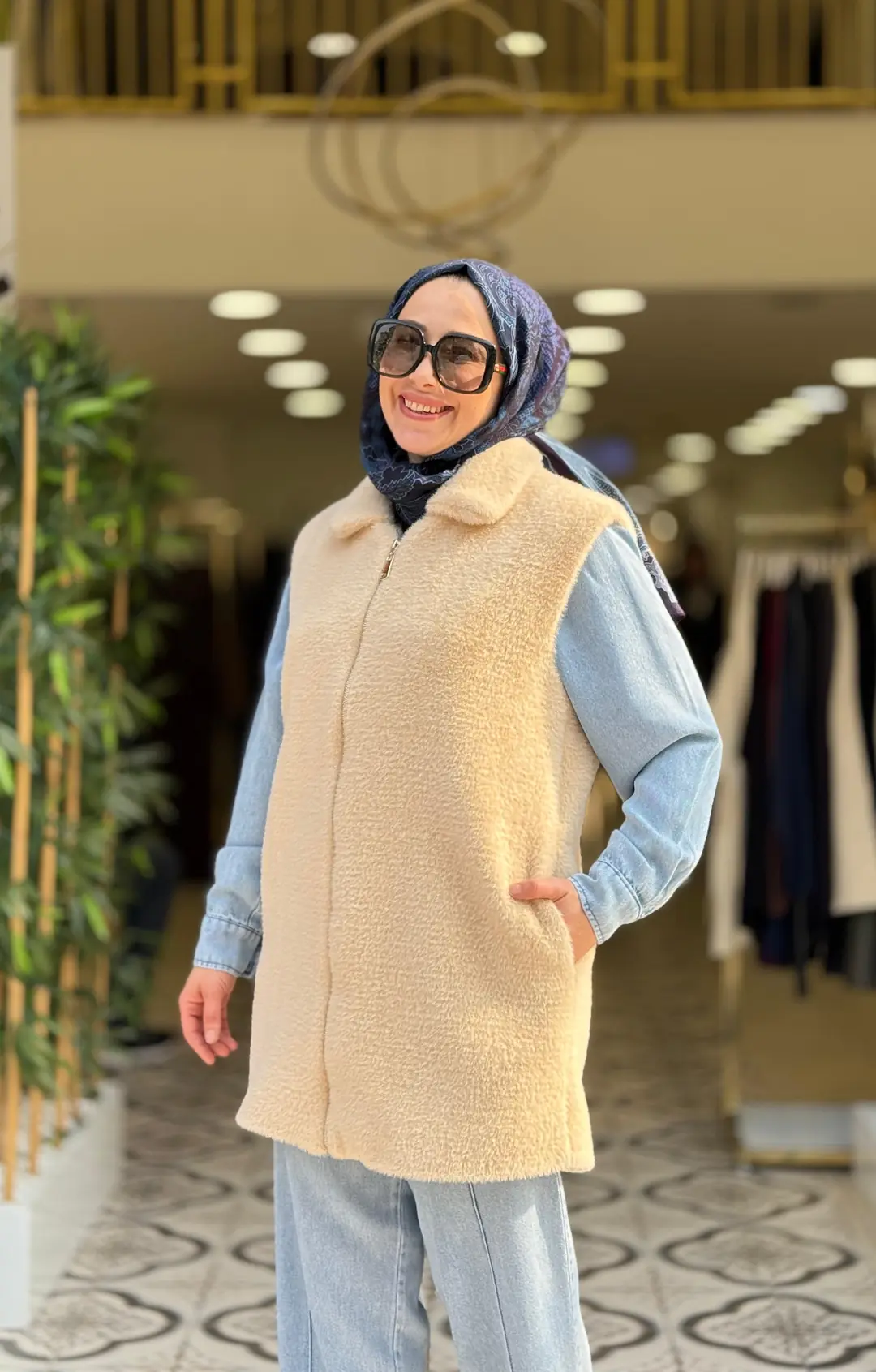 GALE ANGORA YELEK