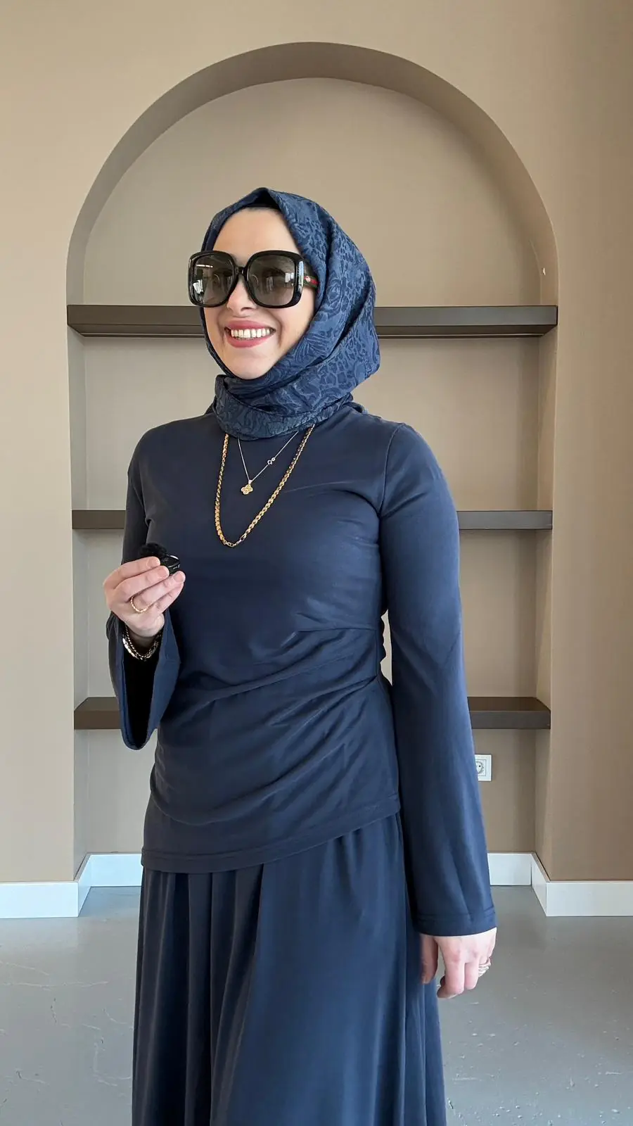 HİRA ETEKLİ TAKIM